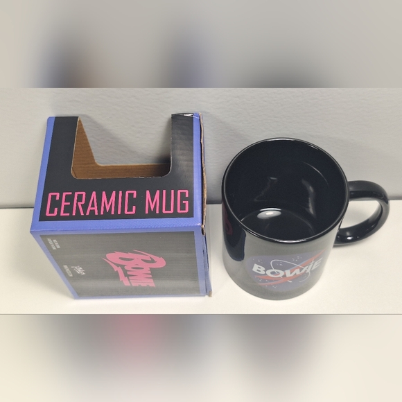 David Bowie Space Logo Mug - Picture 4 of 15